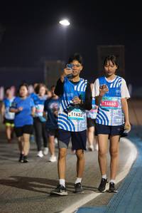 BIB: 11633, 146601
                            <button type="button" onclick="openModal(23217087)" class="btn btn-primary btn-sm float-right btn-popup" data-toggle="modal" data-target=".modal-high-quality">
                        <i class="fas fa-shopping-cart"></i> Add to Cart
                    </button>
                                            <button type="button" onclick="isThisMe(23217087, true)" class="btn btn-success btn-sm float-right btn-popup btn-isme hidden" data-toggle="tooltip" data-placement="bottom" title="นี่คือรูปของคุณใช่ไหม คลิกที่นี่เพื่อเอาเข้าอัลบั้ม">
                        <i class="fas fa-plus"></i> Add to album
                    </button>
                    <button type="button" onclick="isThisMe(23217087, false)" class="btn btn-warning btn-sm float-right btn-popup btn-isnotme hidden">
                        <i class="fas fa-ban"></i> Remove from album
                    </button>